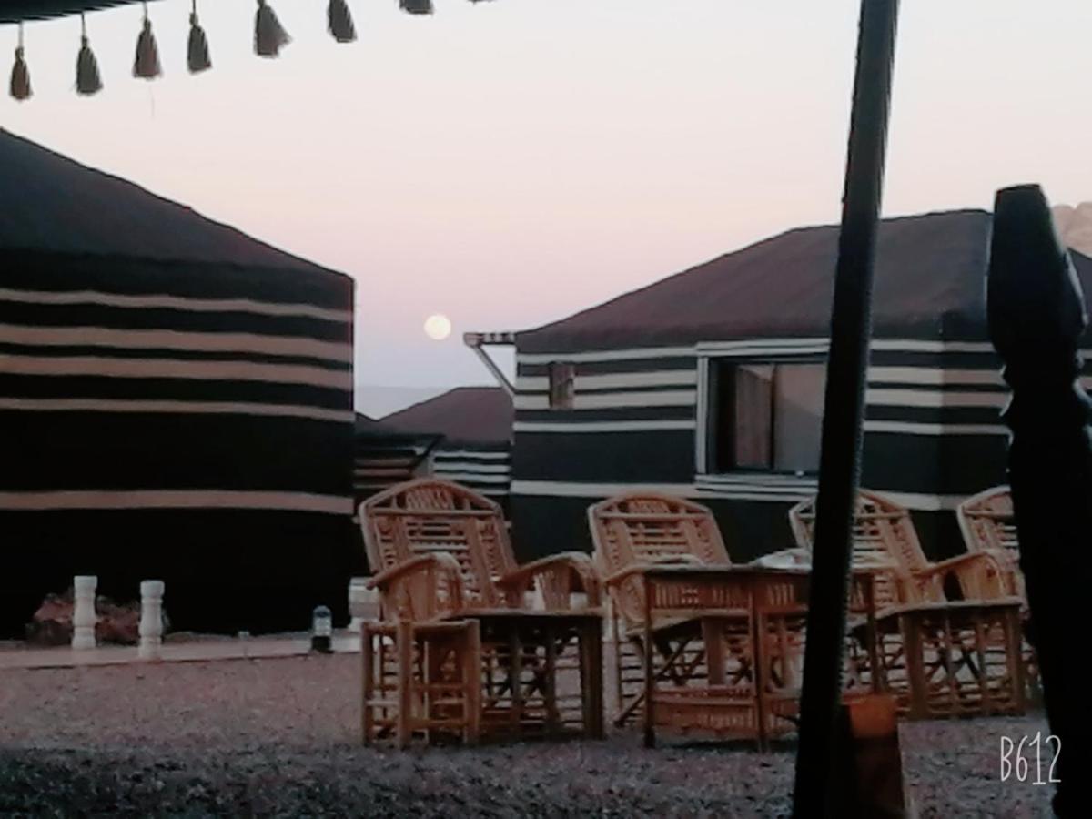 Wadi Rum Star Wars Camp Екстер'єр фото